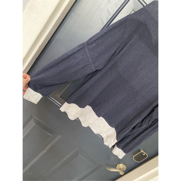 Michael Stars Gathered Sleeve Sweatshirt Navy Gray Comfy Lounge Top Size Large - Picture 7 of 14